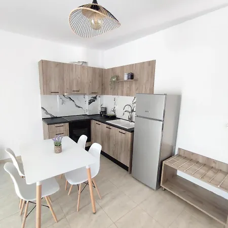 Infinity Apartment *